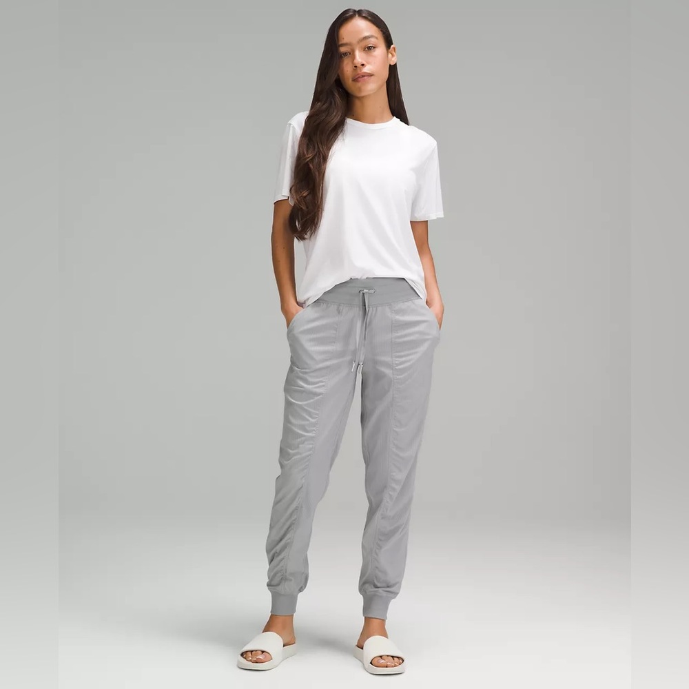 NWT Lululemon Dance Studio Mid-Rise Jogger Full Length - Picture 2 of 5